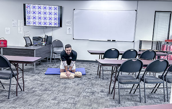 Basic-Life-Support-CPR-in-North-Calgary